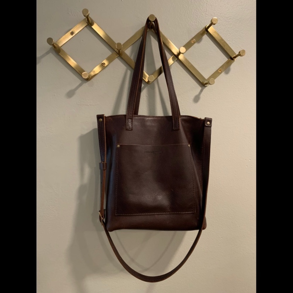 Portland Leather Crossbody Tote